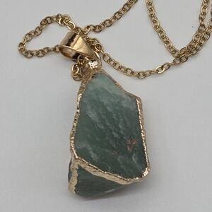 Natural Healing Crystal Stone Fluorite and Gold Foil Pendant 18K Plated Necklace